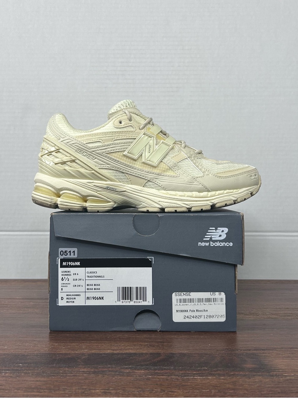 New Balance 1906U Butter Yellow Pale Moss Sneakers M6.5/W8